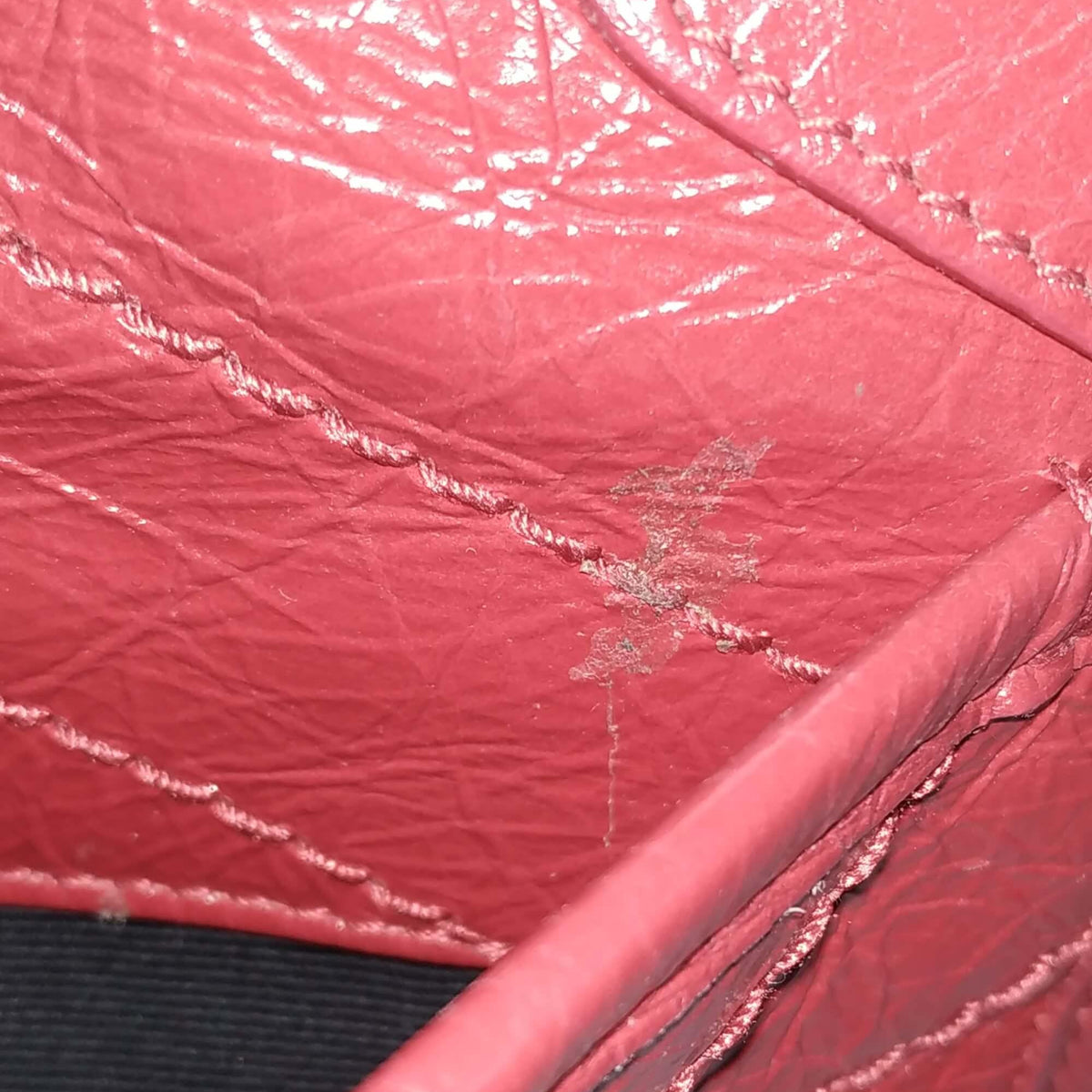 Medium Niki Crinkle Red