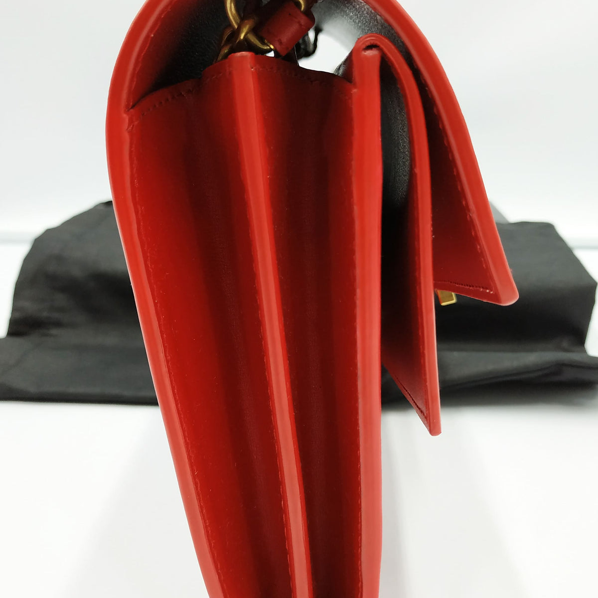 Sulpice Chain Wallet Eros Red